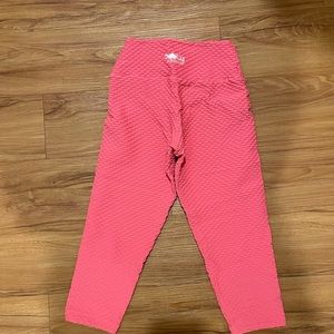 Booty by brabants coral cropped croco legging